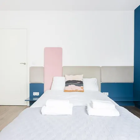 Old Town Halicka Street By Nearto Apartment