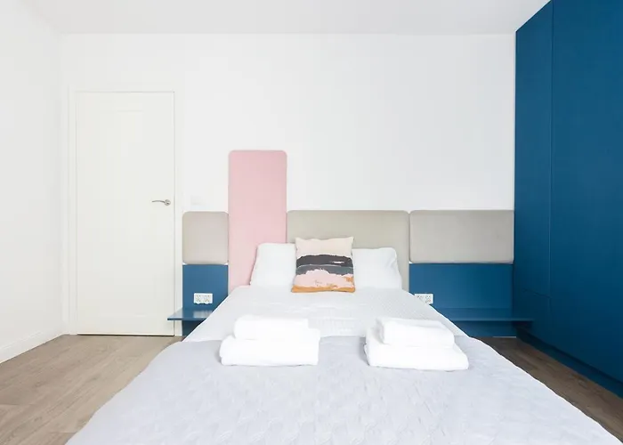 Old Town Halicka Street By Nearto Apartment