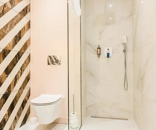 Old Town Halicka Street By Nearto Apartment *